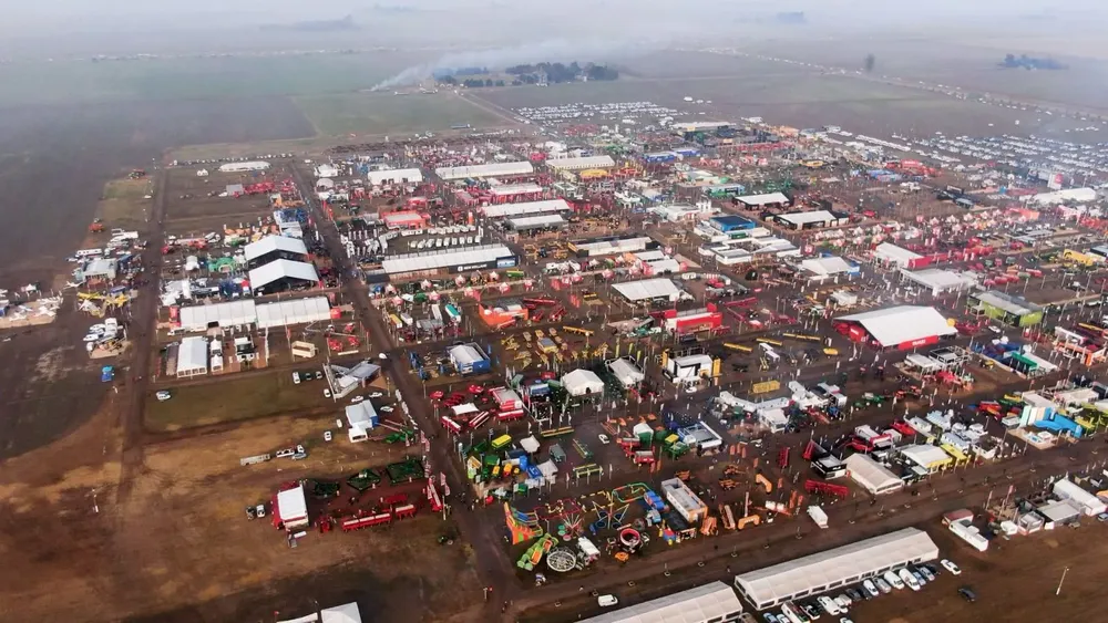 cc475d58-5160-4c4b-98b2-cde5b15e58a4